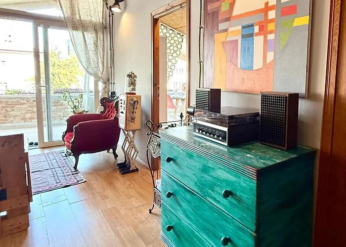 Kaleici Deniz Yakini Muhtesem Teras Keyfi